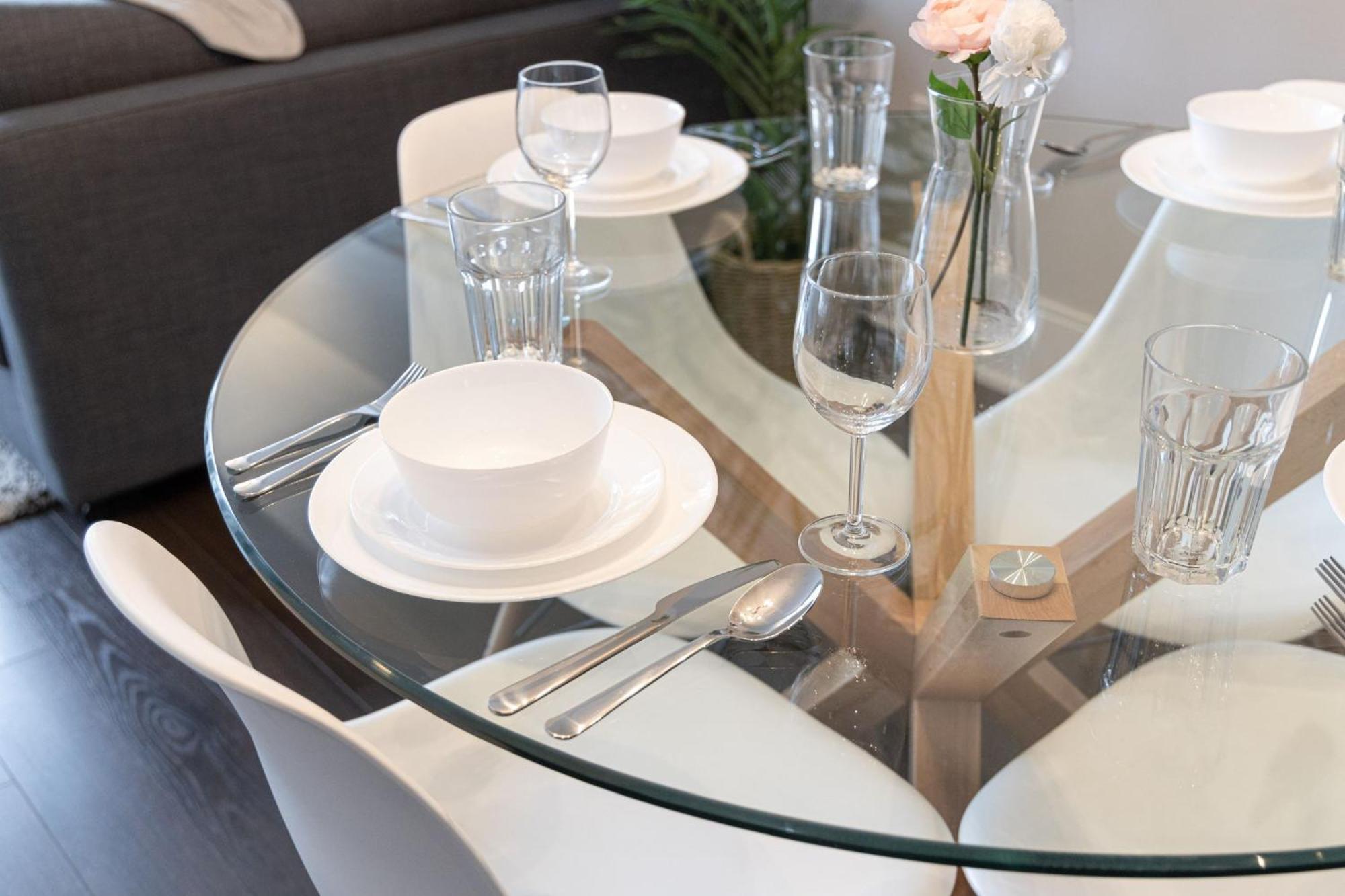 Dwtn Condo Near Cn Tower! W/ Free Parking Toronto Exterior foto
